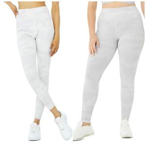 High-Waist Camo Vapor Legging Sz L